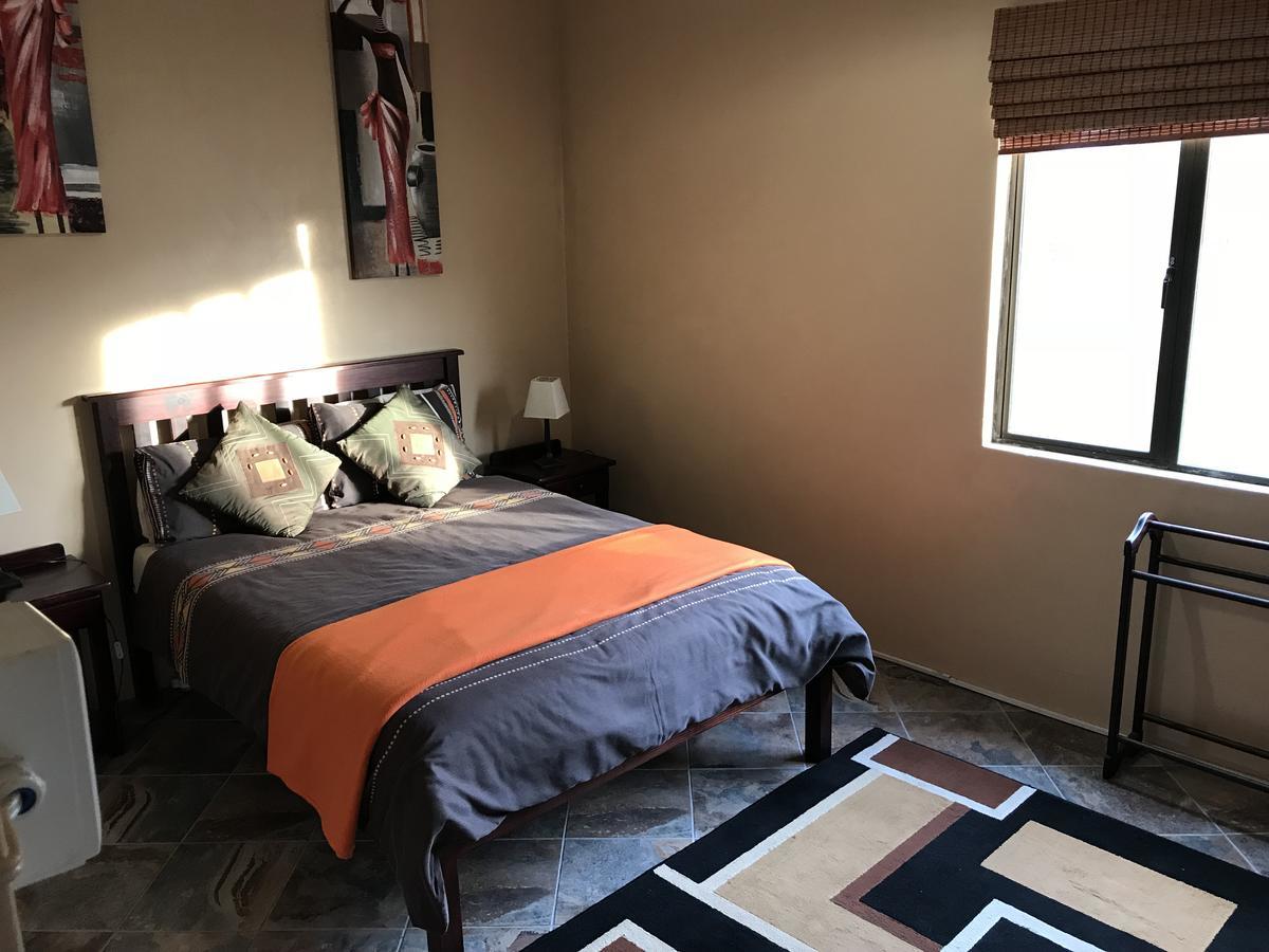 Cheetah Lodge Guest House Hartenbos Εξωτερικό φωτογραφία